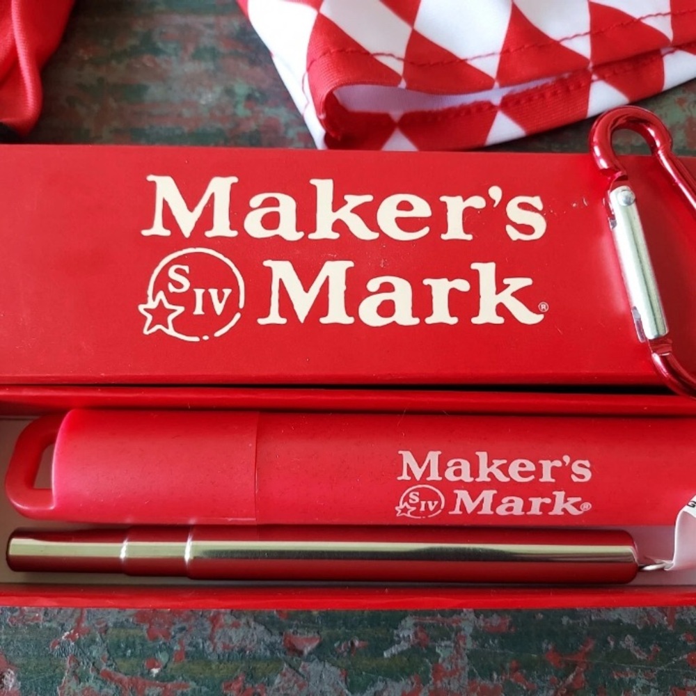 Maker's Mark reusable, collapsible metal straw, carrying case & carabiner clip